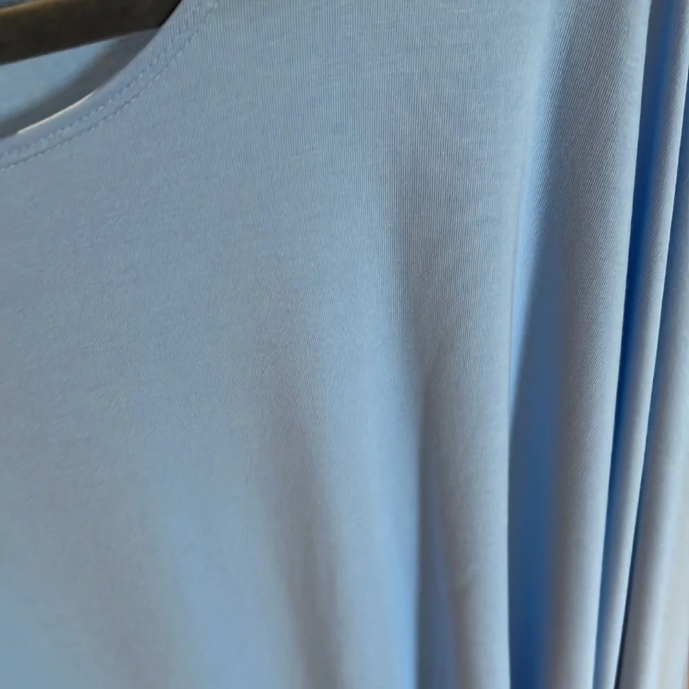 Three Bird Nest Light Blue Wren Tunic NWT - Picture 6 of 6